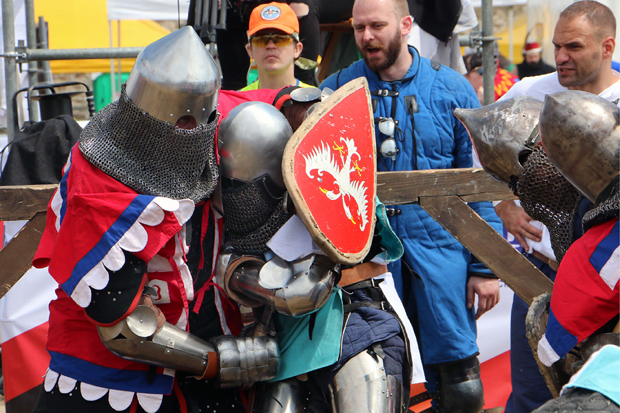 Први фестивал витешких борби: Мајски спектакл на Смедеревској тврђави
